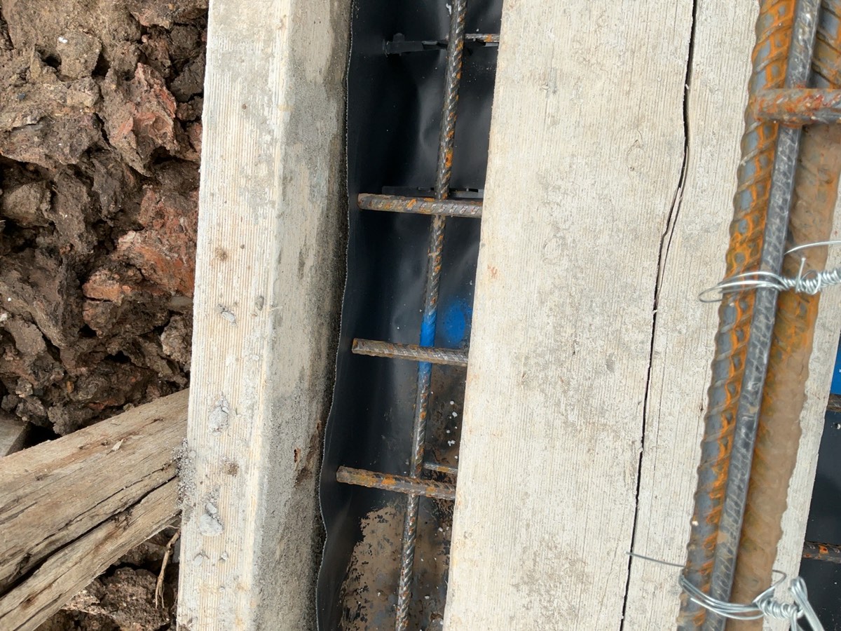 Insufficient concrete cover to reinforcement, recorded on a slab pre-pour inspection in Austral