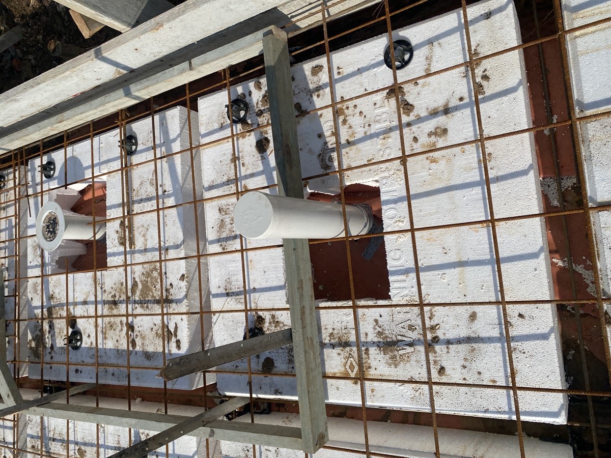 Slab mesh in touch with pipes, recorded during a slab pre-pour inspection in Austral